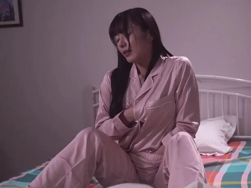 Thủ dâm hàng đêm vì gã chồng bỏ bê, người vợ quyết định tìm đến ứng dụng hèn hò