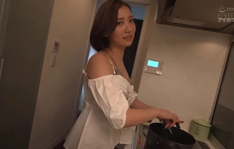 Cậu em ông chồng trúng độc đắc và người người yêu của anh trai có chiếc lưỡi điêu luyện