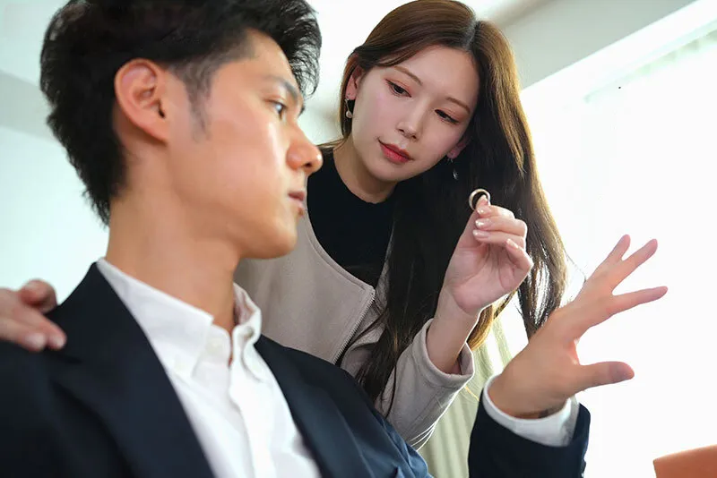 Bà xã đi đi giã ngoại, ông chồng ở nhà bị nhỏ em vợ yêu gạ đụ không trượt phát nào